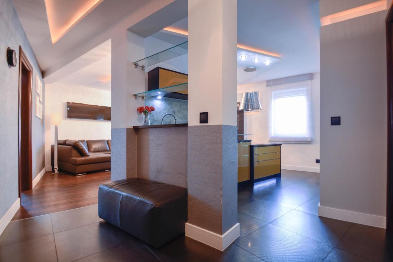 Apartamenty Bryza - Chelmonskiego - Parking - Centrum Свиноуйсьце Экстерьер фото