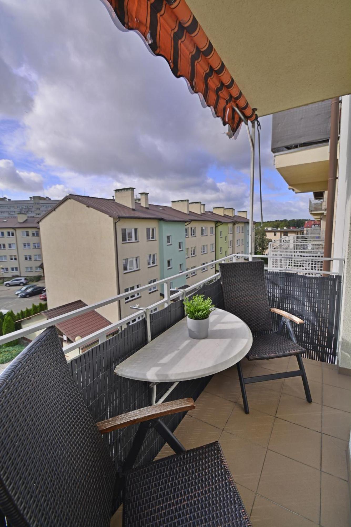 Apartamenty Bryza - Chelmonskiego - Parking - Centrum Свиноуйсьце Экстерьер фото